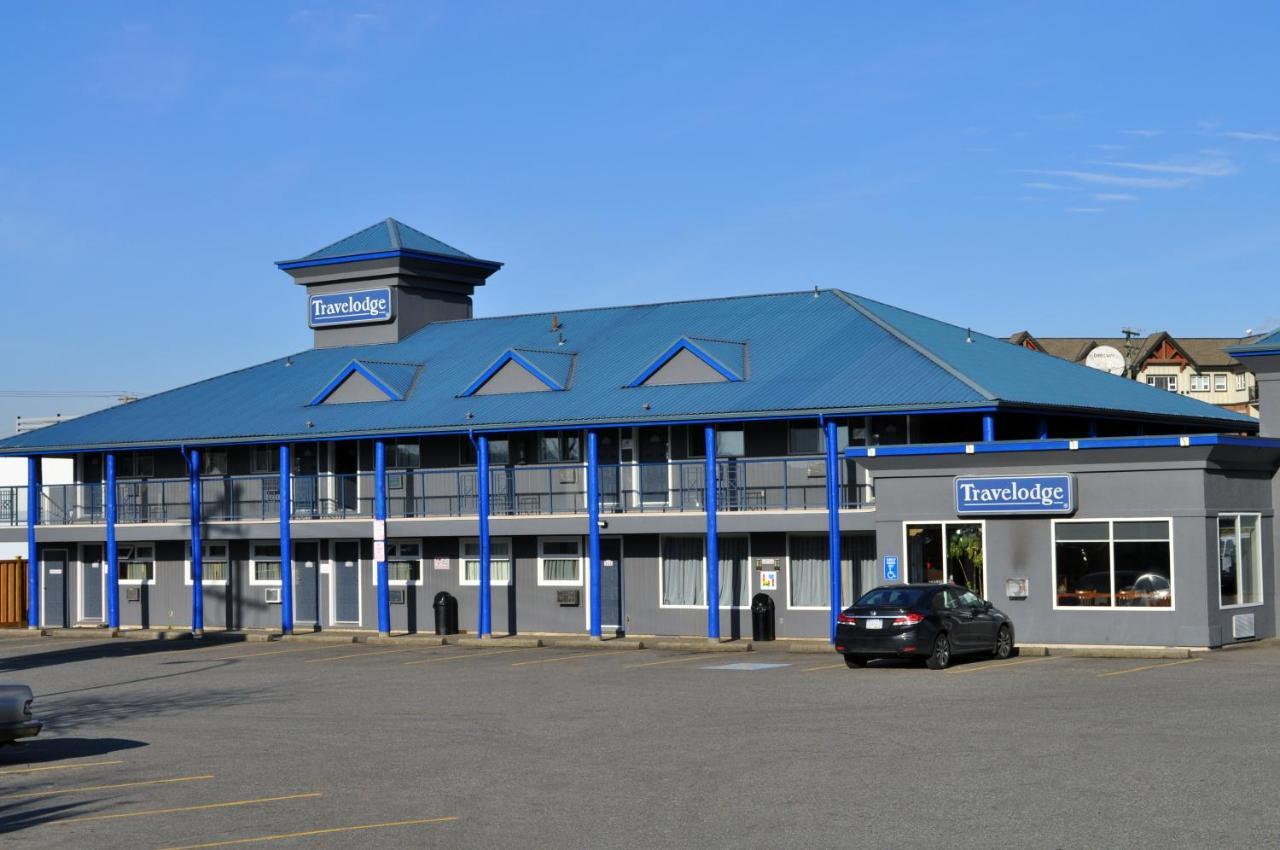 Travelodge By Wyndham Langley Exterior photo